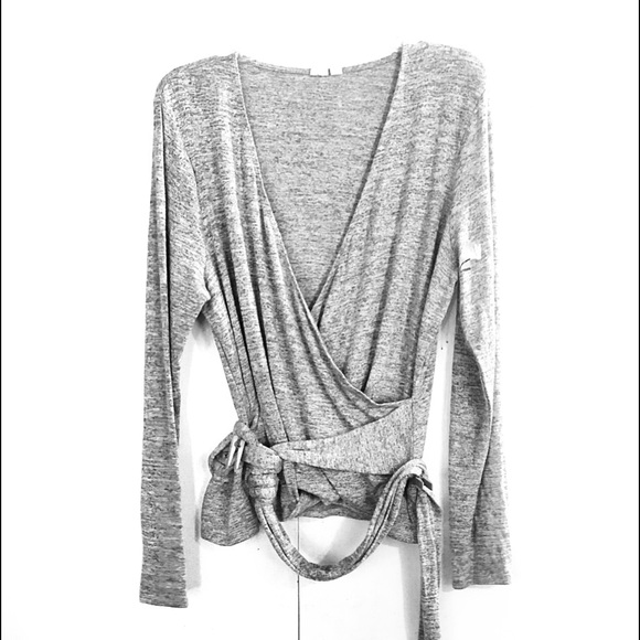 GAP🤍Pretty Grey VNeck Soft-Spun Wrapped Tie Waist - Picture 5 of 16